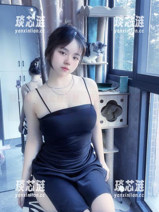 微密圈 - 从此刻开始，葱油饼er的日常图库默默等待下载