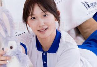 袜啵啵 - 美图不需要修图：小沫在黑丝大腿袜中的放飞自我