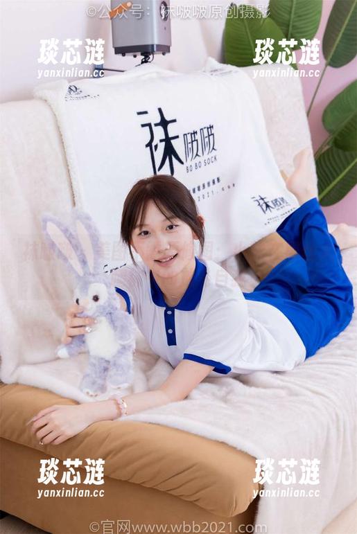 袜啵啵 - 美图不需要修图：小沫在黑丝大腿袜中的放飞自我