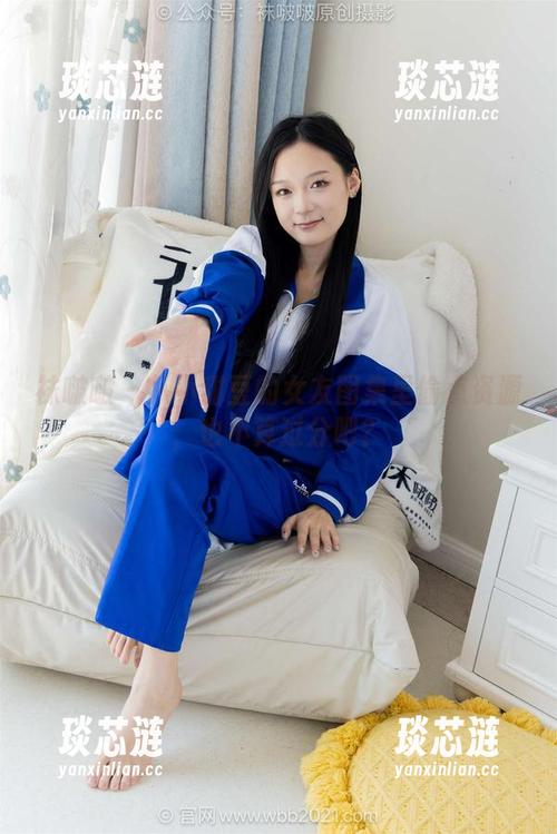 袜啵啵 - 从小甜豆的女友图集里偷点资源，也不算过分吧？