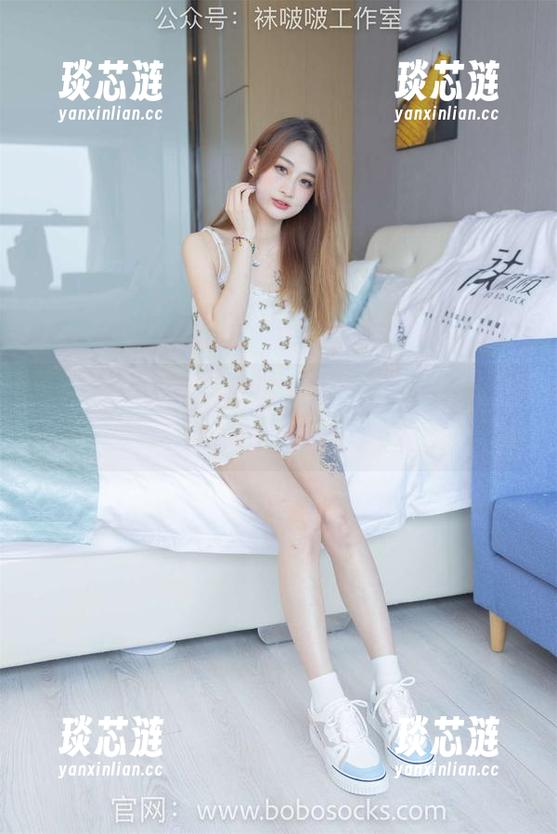 袜啵啵 - 穿上魔女装，稚予把高清图册的精致玩出了新高度。
