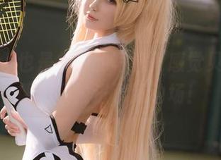 翻开阿包也是兔娘的写真，感觉贝奇网球服把我拉进了运动场！