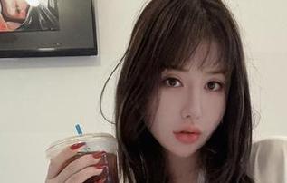 微密圈 - 要说阿色的蕾丝美人，套图中的资源让人脑海里直冒火花！
