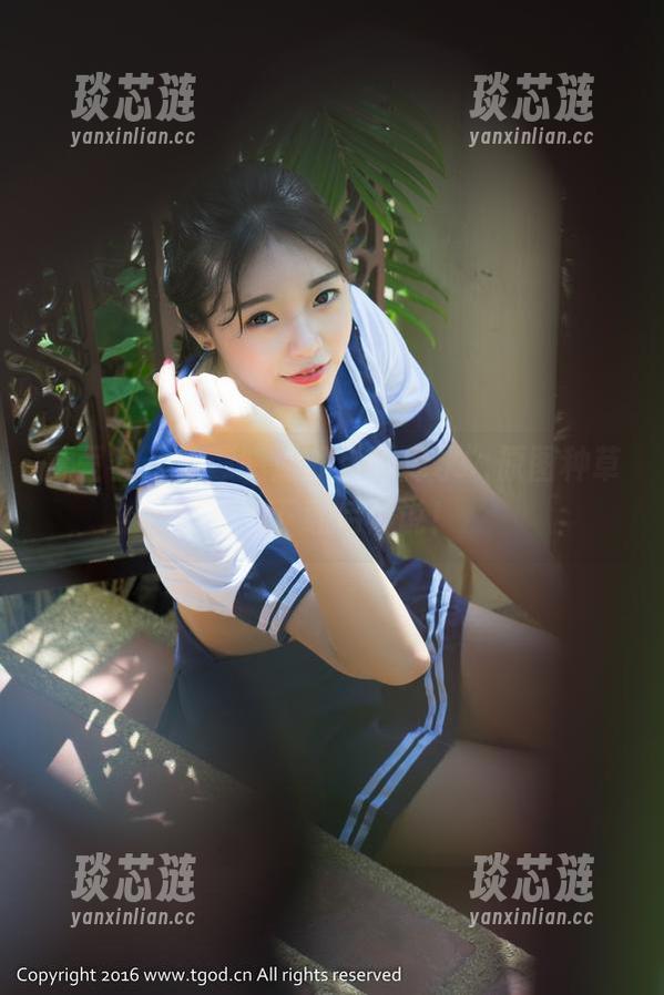 青豆客 - 被谭晓彤的“死库水”原图种草了，下载后再说！