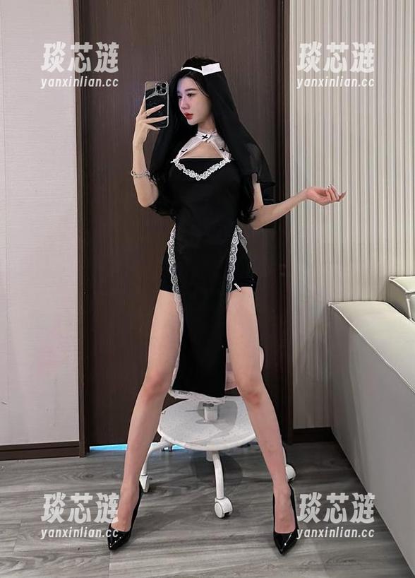 微密圈 - 网盘里已经满是黎允熙baby的镂空作品，简直成了我的私人画廊。